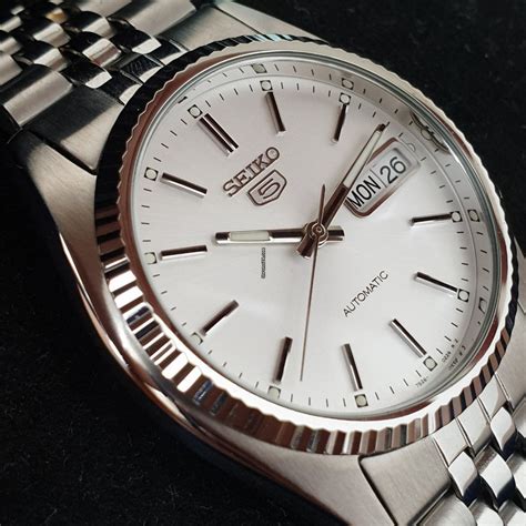 seiko 5 datejust.